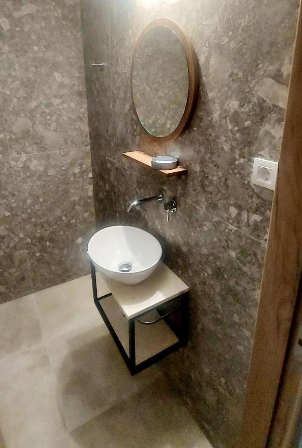 Emporeiós Amimaya Apartments מראה חיצוני תמונה