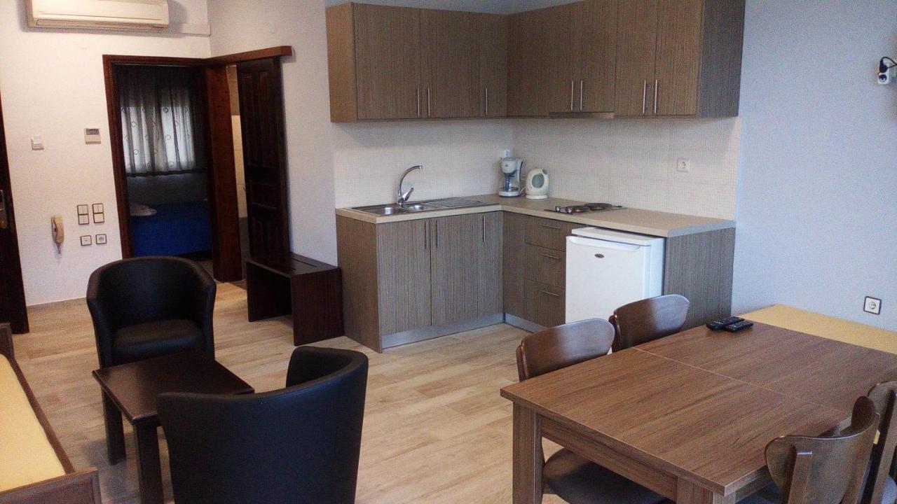 Emporeiós Amimaya Apartments חדר תמונה